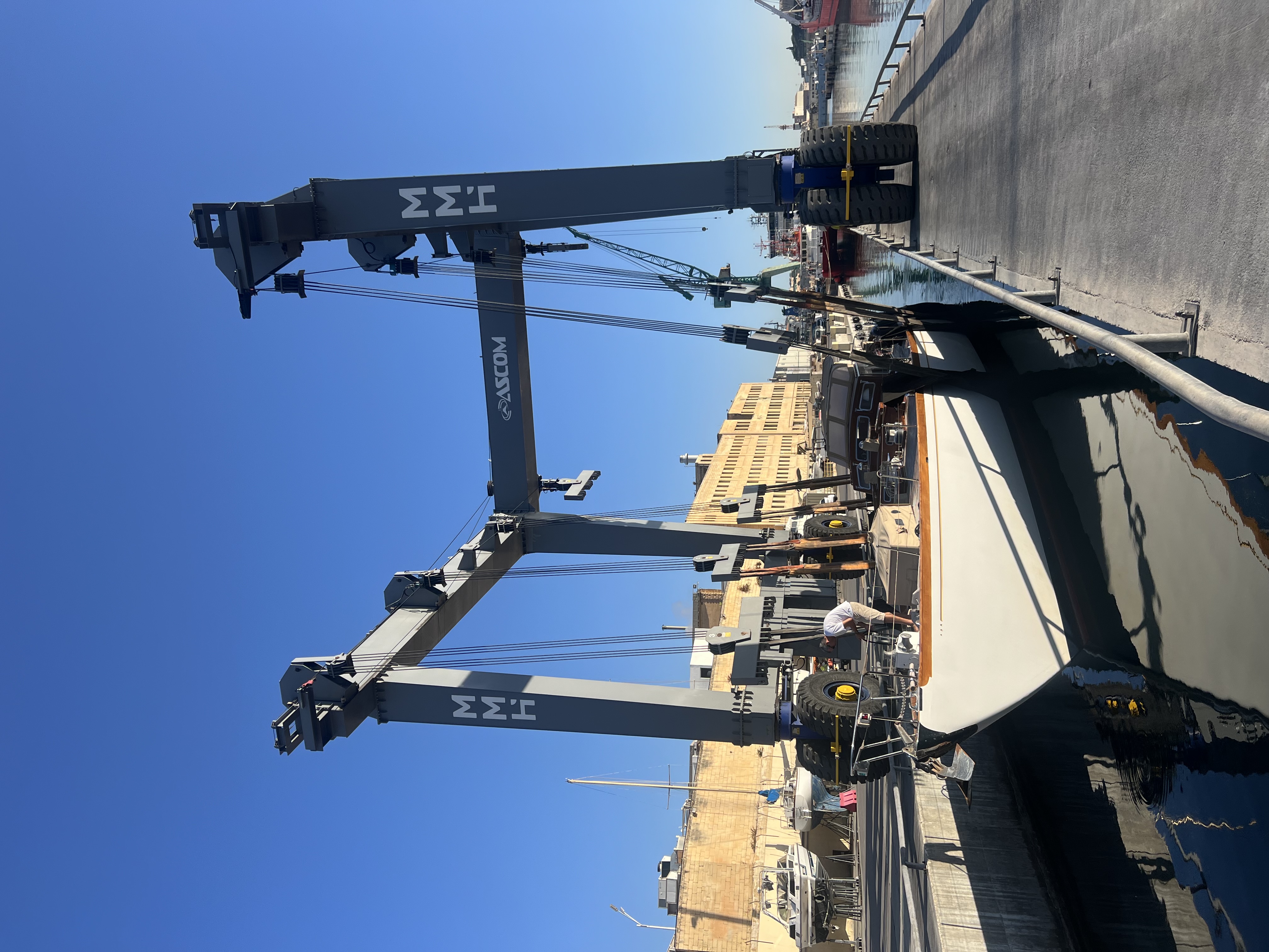 27m Classic sailing yacht